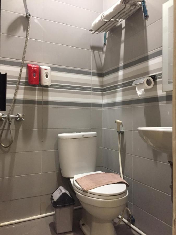 Hotel Reddoorz @ Alden